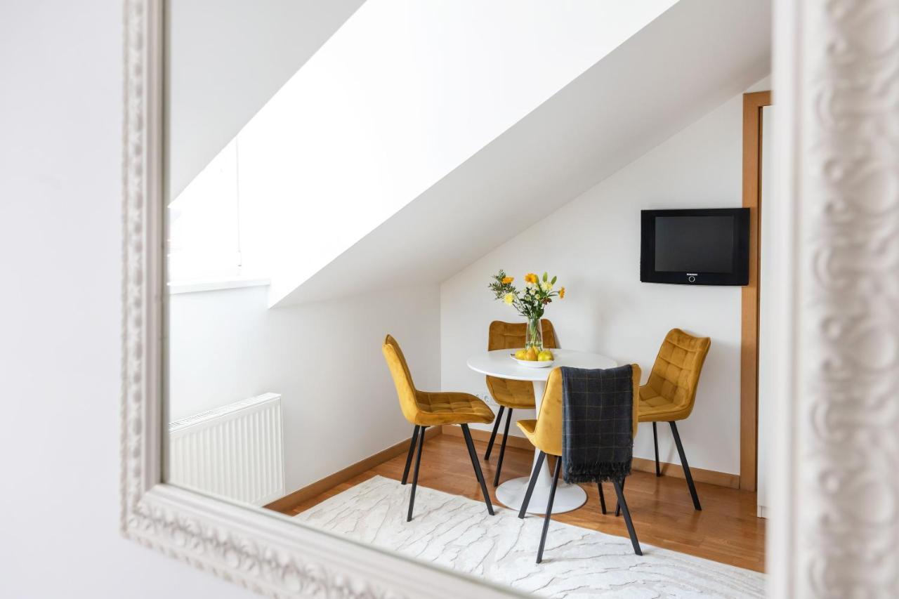 Cathedral Apartments By Reside Baltic Vilnius Exterior photo